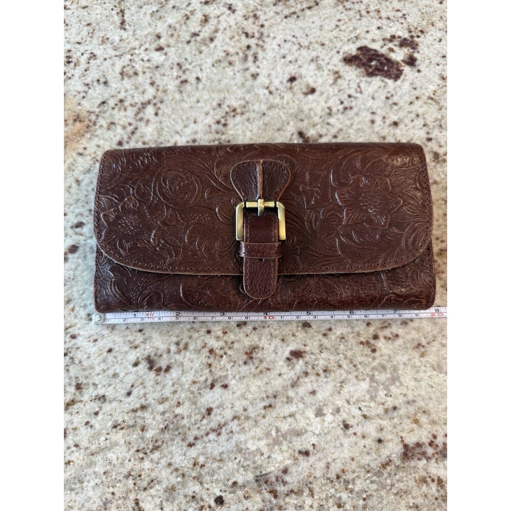 Wilsons Vintage Leather Flower Embossed Leather Western Wallet